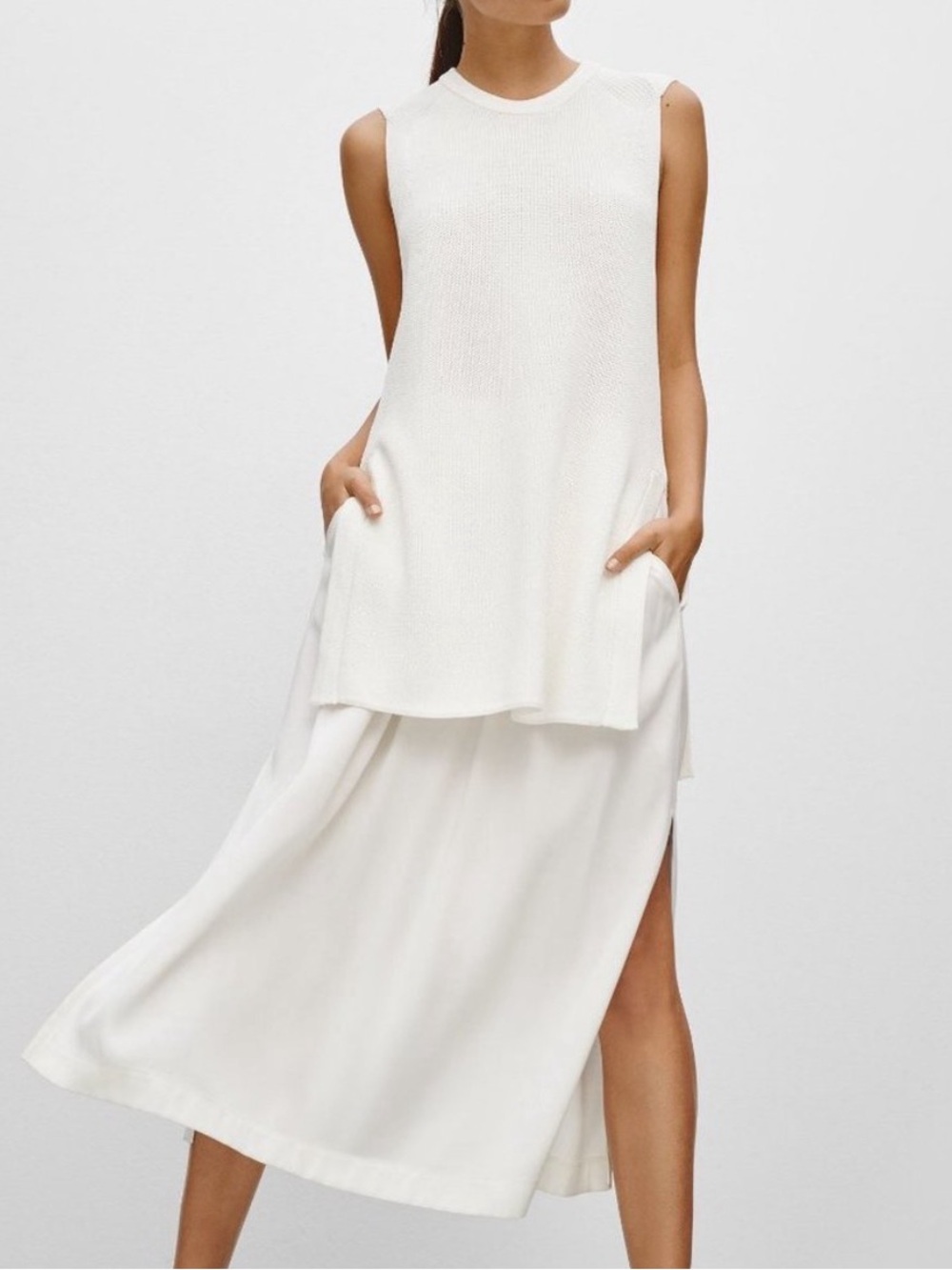 WILFRED Aritzia White Palmier Knit Sleeveless Split Hem Tunic Sweater XXS